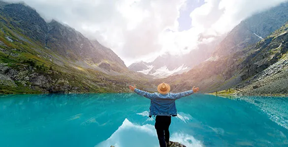 is-alaska-the-new-europe-why-are-americans-choosing-it-mid-content-4